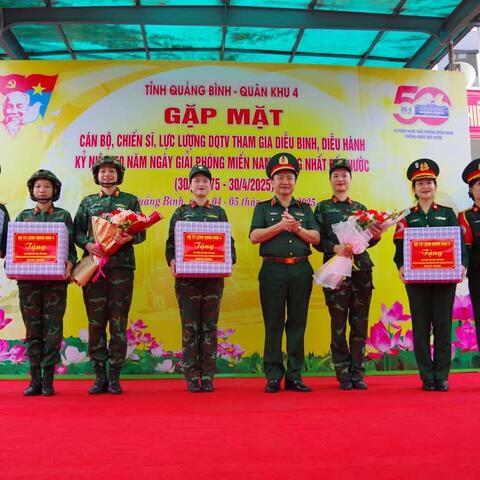 Tỉnh Quảng Bình- Bộ Tư lệnh Quân khu 4  Động viên lực lượng tham gia Lễ diễu binh, diễu hành kỷ niệm 30.4.2025