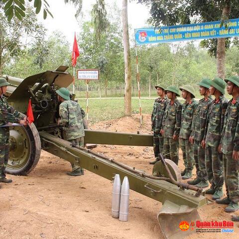Nghiêm túc “tự soi”, quyết tâm “tự sửa”